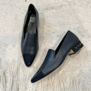 NEW! Jildor blue leather patent cap toe black chain heel dress shoes